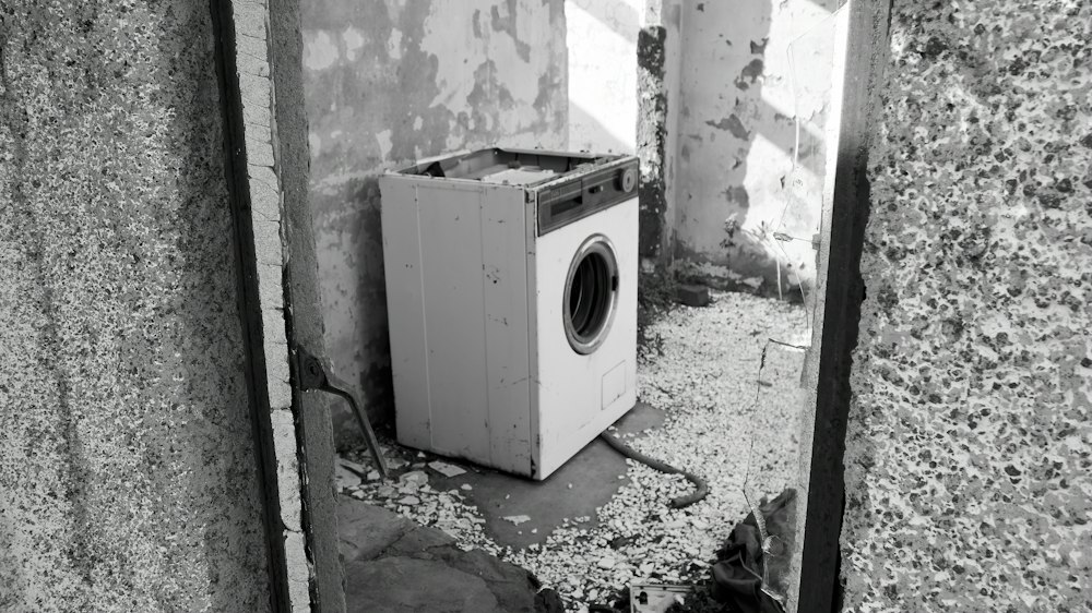 Lavadora vieja abandonada